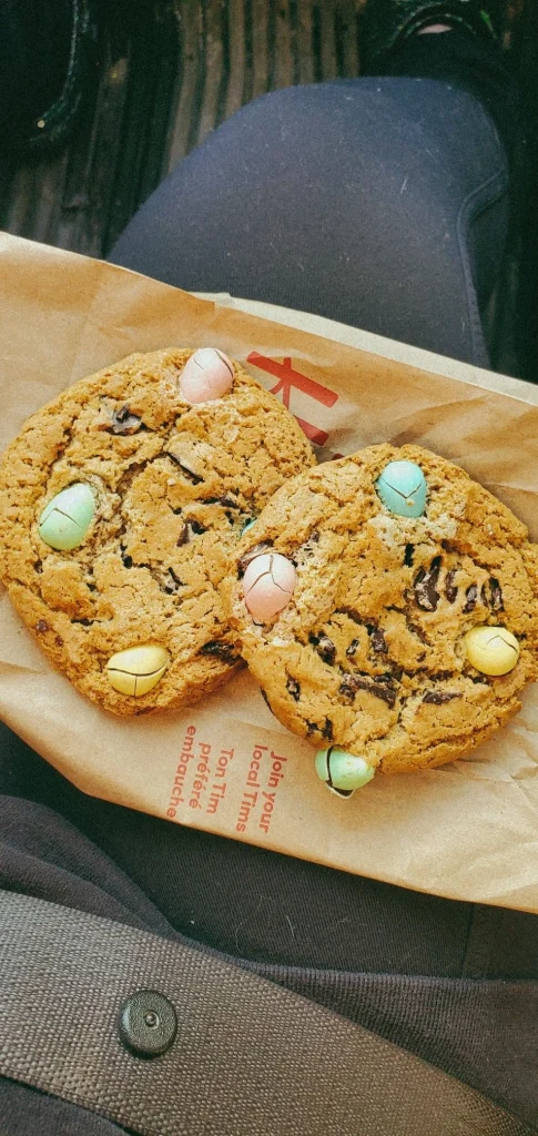 Cadbury Egg Cookies: A Smart Twist on Classic Baking cadbury egg cookies 6