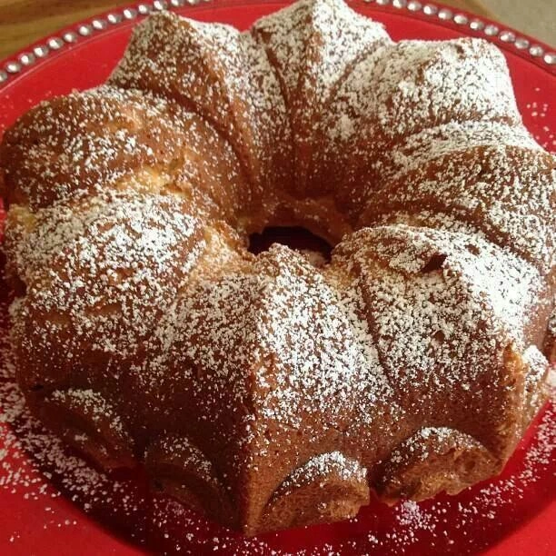 Classic Jewish Apple Cake Recipe – Moist, Cinnamon-Spiced & Easy to Make Classic Jewish Apple Cake Recipe