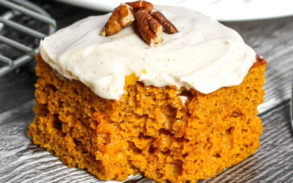 pumpkin spice cake with cinnamon cream cheese frosting